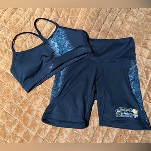 Reebok Jurassic park workout set